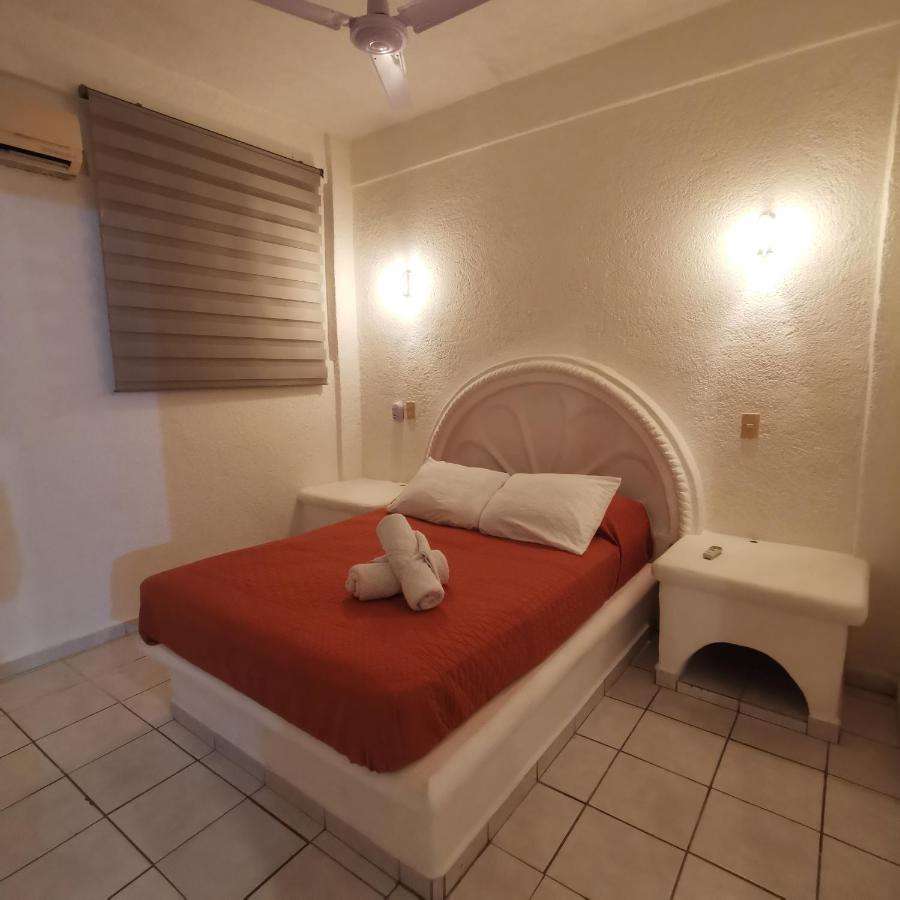 2 Bedroom Apartment With A/C Wi-Fi Best Location! Zihuatanejo Buitenkant foto