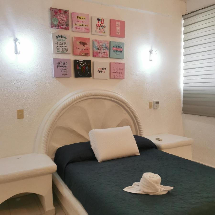 2 Bedroom Apartment With A/C Wi-Fi Best Location! Zihuatanejo Buitenkant foto